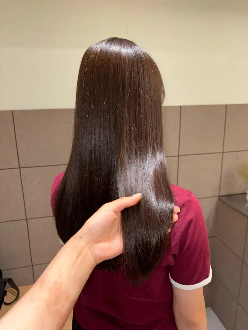 ロング カット ヘアカラー トリートメント natsuki /HUIのヘアスタイル