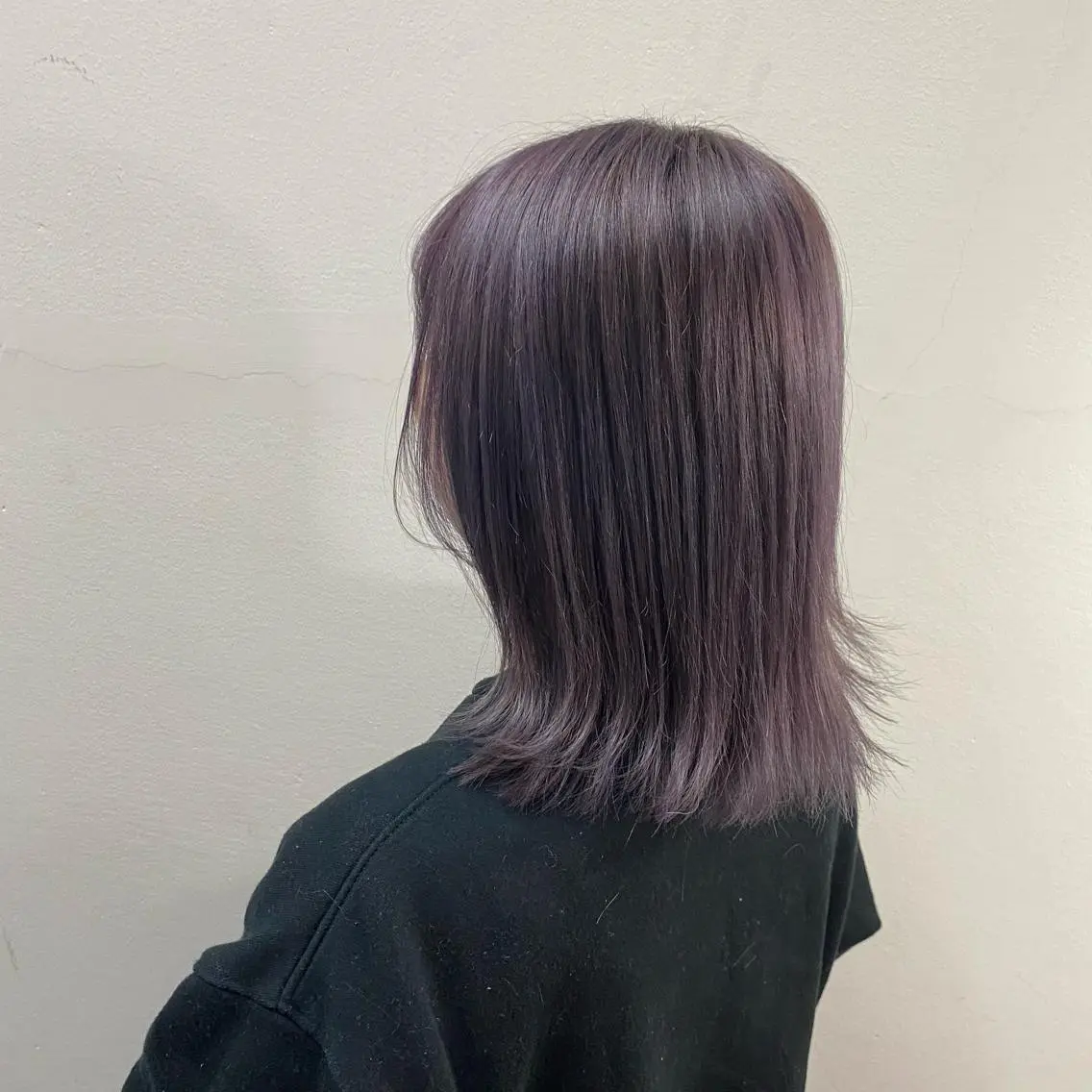 ミディアム カラー パープルカラー 清村 和音のヘアスタイル