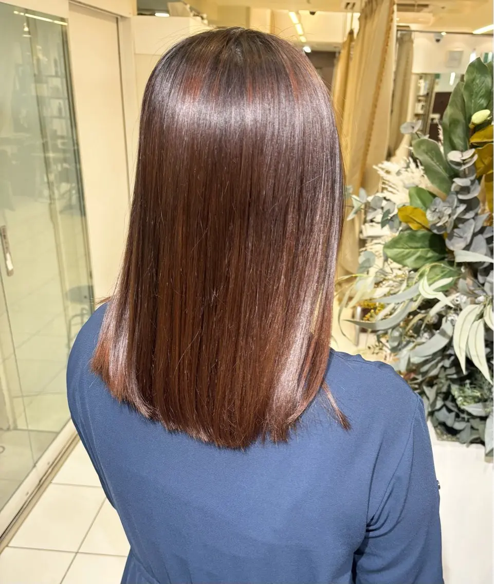 セミロング 縮毛矯正 縮毛矯正 透明感カラー️🫧 清水杏乃のヘアスタイル