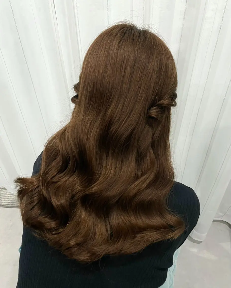 セミロング カット シュリ /岐阜のヘアスタイル
