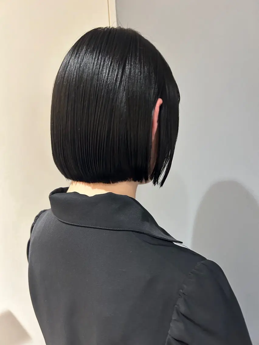ショート カラー ボブ カット 縮毛矯正 👒oikawa kaede🍃のヘアスタイル