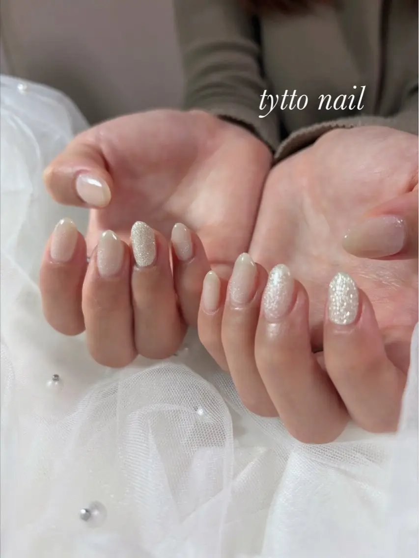 ネイル グラデーション ラメ(グリッター) マグネットネイル オフィスネイル ワンカラーネイル tytto nail ❤︎eriのネイルデザイン