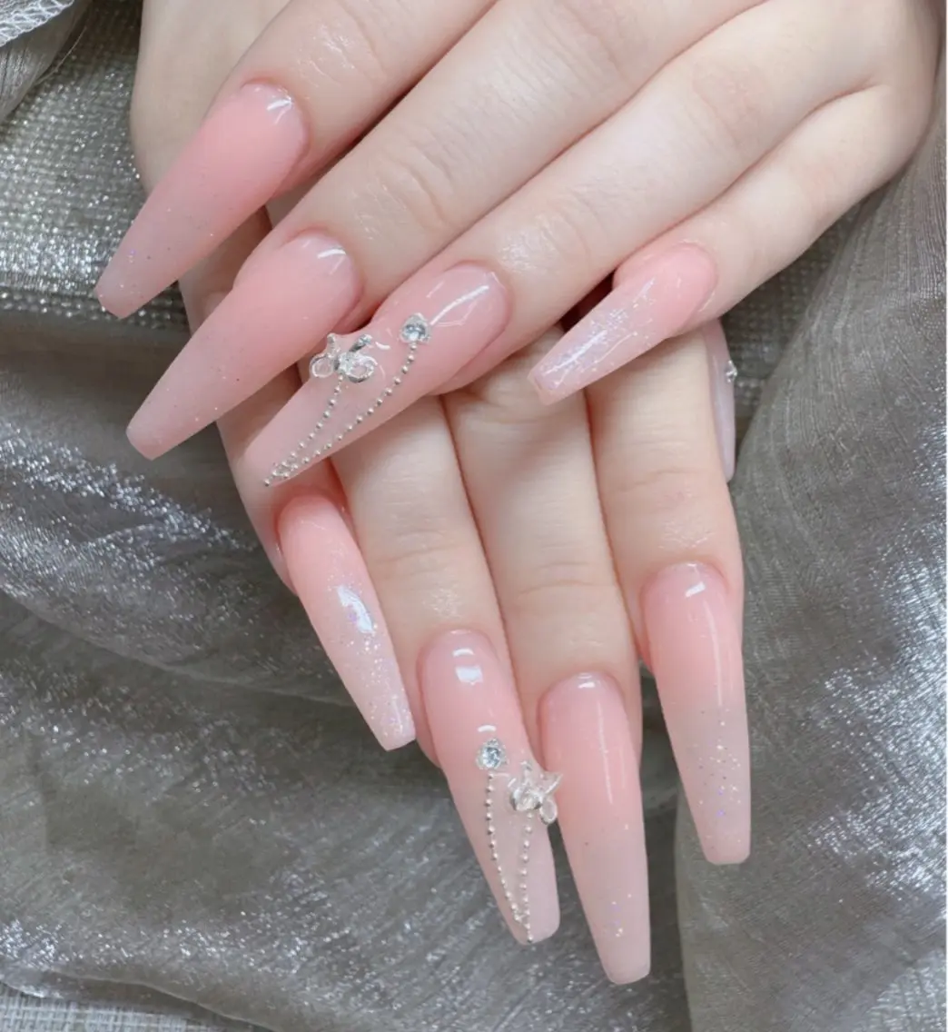 ネイル フレンチネイル ジェルネイル ガラスフレンチ ハロウィン ハート ハンドネイル H.baby Nail Salonのネイルデザイン
