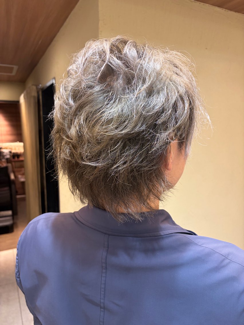 カラー メンズ 土井 美奈代のヘアスタイル