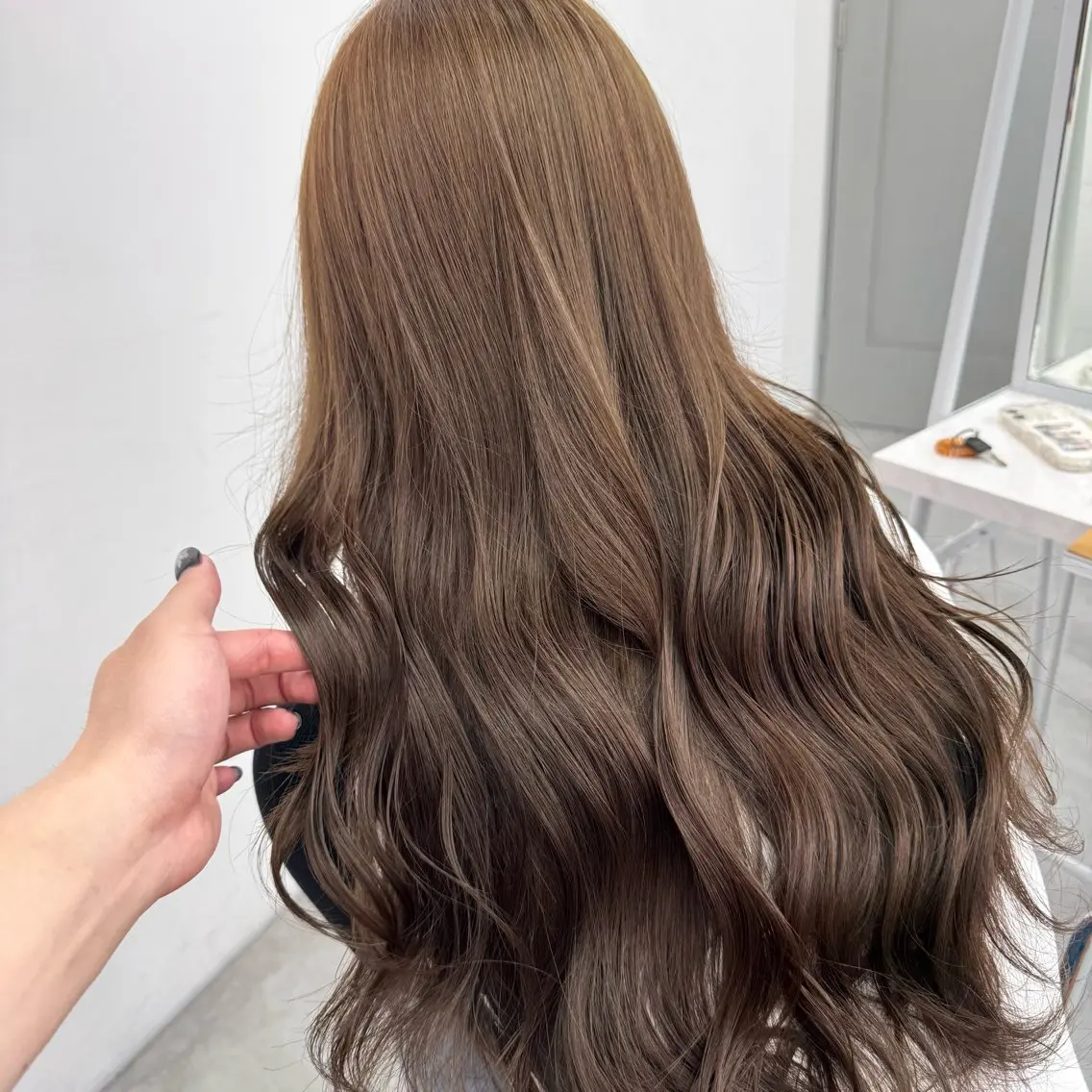 ロング カラー ヘアアレンジ ヘアカラー ブリーチなしカラー /新百合ヶ丘/安形翔のヘアスタイル