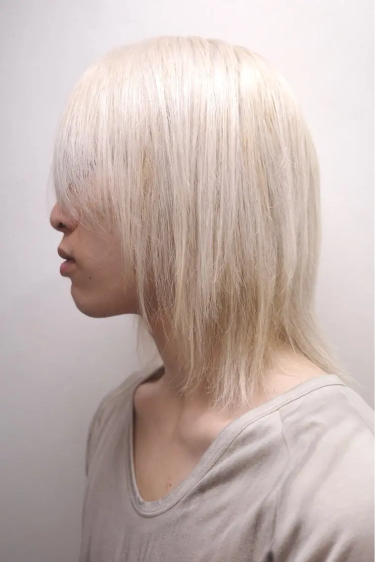 ショート ミウラ ハナキのヘアスタイル