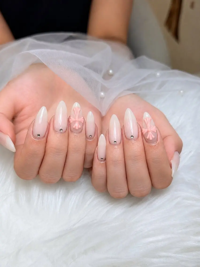 ネイル チークネイル 長さ出し フットネイル 韓国ネイル マグネットネイル ハンドネイル ハンドケア AN NAIL 高田馬場_HOAのネイルデザイン