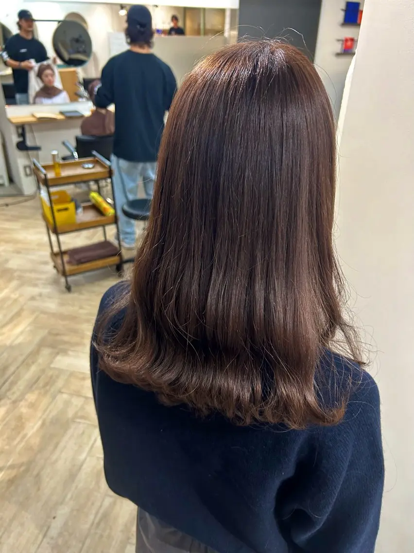 カラー ヘアカラー トリートメント ベージュ/ダブルカラ ー/新潟駅/青柳萌果のヘアスタイル