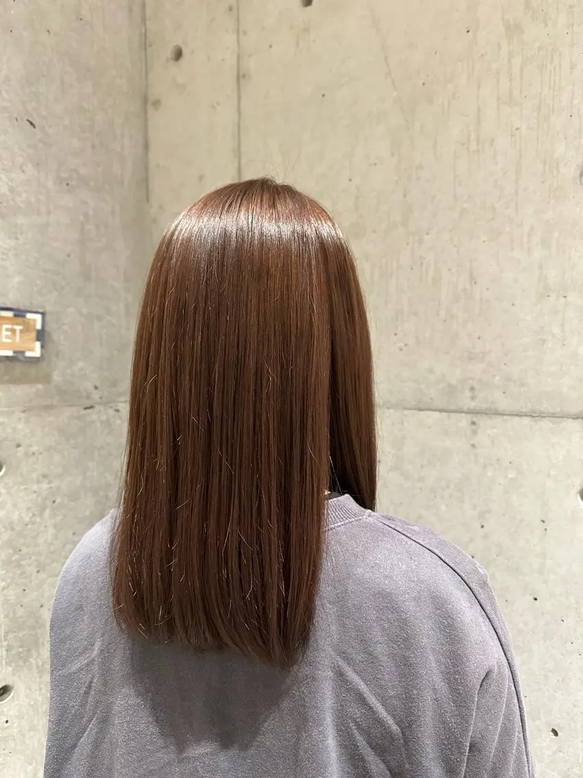 セミロング カラー ブリーチ ダブルカラー ブリーチなしカラー 荒木 千琴のマツエク・マツパデザイン