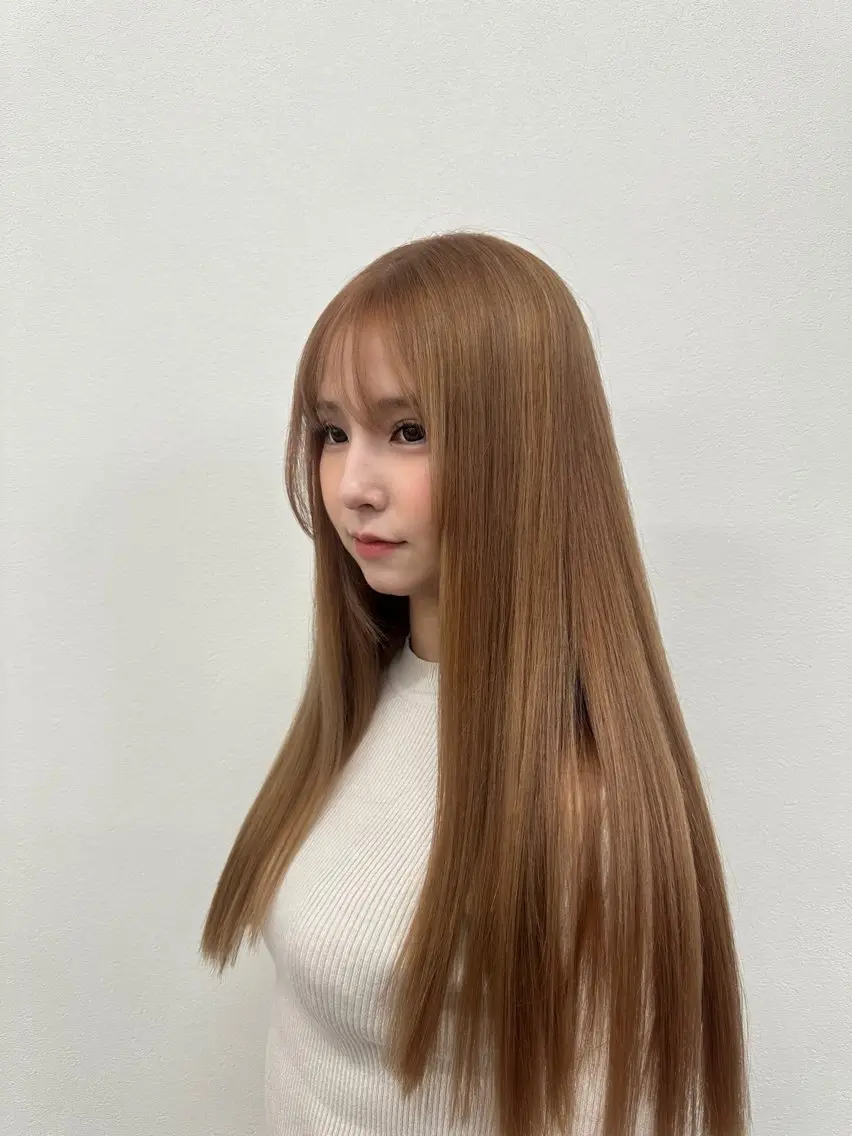 ロング カラー ブリーチ ブラウンカラー 透明感カラー ヘアカラー 大井 あんずのヘアスタイル