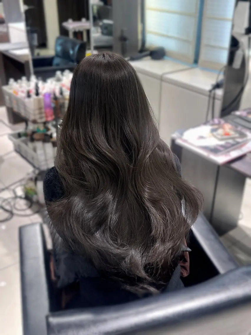 ロング カラー ヘアカラー 韓国系艶髪🎀 miyuuのヘアスタイル