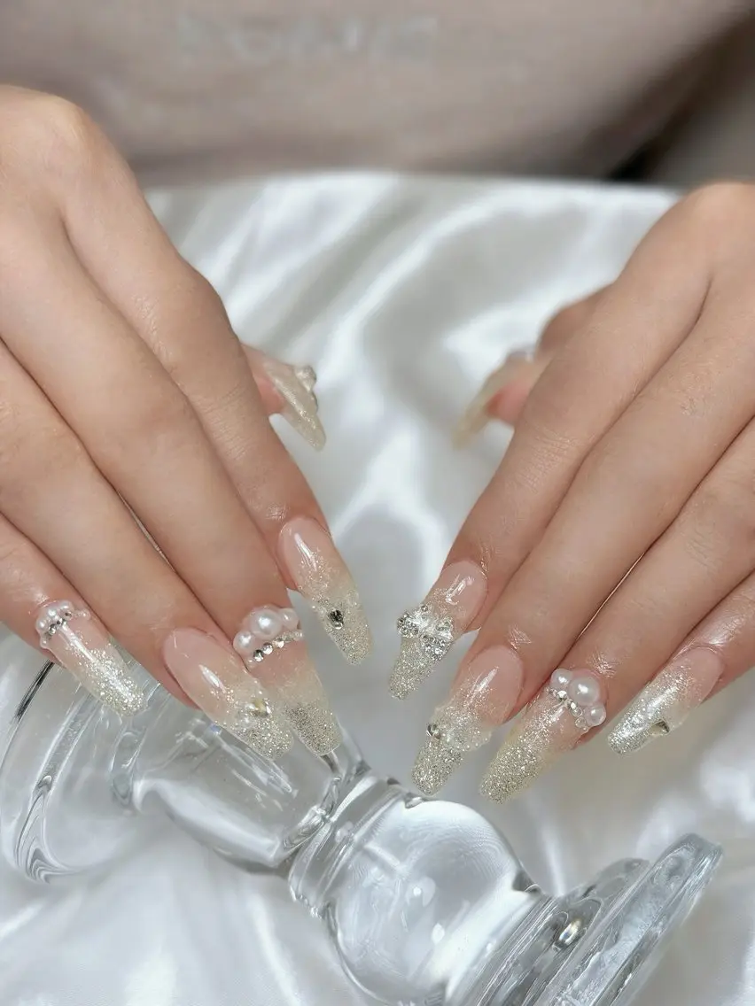 ネイル 韓国ネイル レース マグネットネイル シンプルネイル ワンホンネイル nail salon BONはるのネイルデザイン