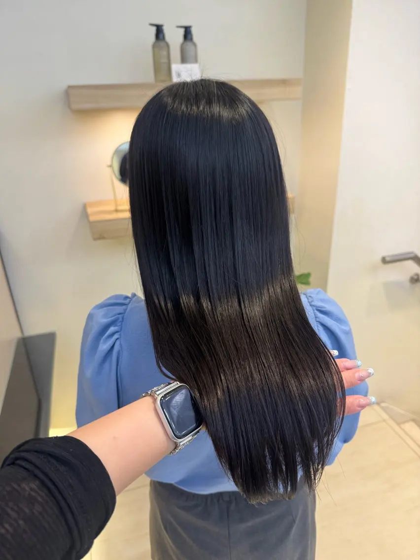 ロング パーマ ストレートパーマ 🧿パーマ／ レイヤー🧿シュリのヘアスタイル