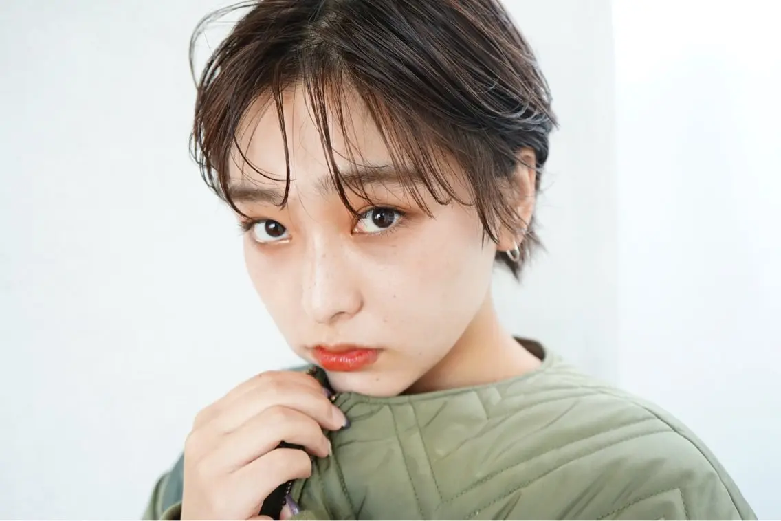 ショート 🪐脱白髪染め 🪐松尾菜々美のヘアスタイル