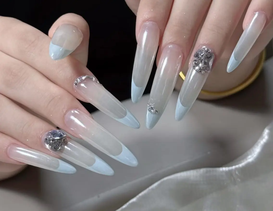 ネイル ハンドネイル 🎀 NaNa_nailのネイルデザイン