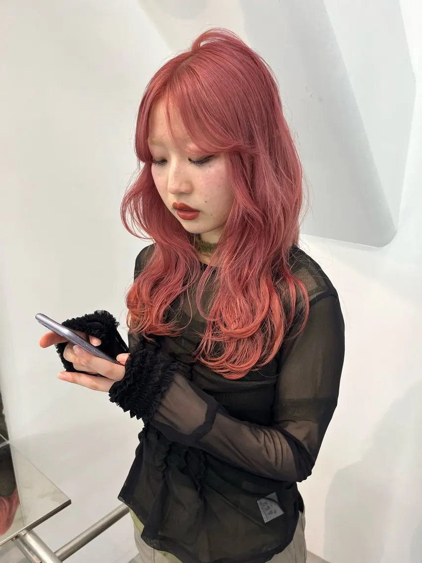 ロング カラー レイヤー特化/ 渋谷 りむのヘアスタイル