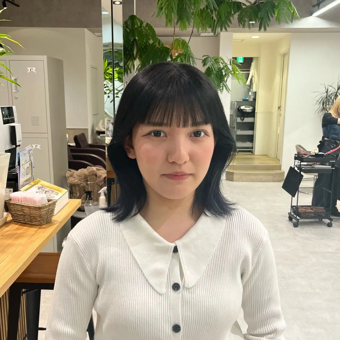 ミディアム くびれヘア omocha umiのヘアスタイル