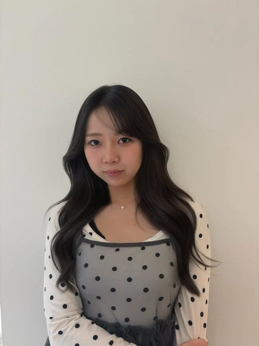 ロング カラー 透明感カラー abilita MIYUのヘアスタイル