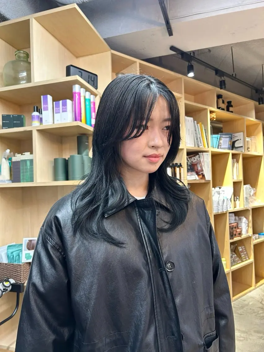 セミロング カット トリートメント ラフで可愛いヘア 🐈⬛Rukaのヘアスタイル