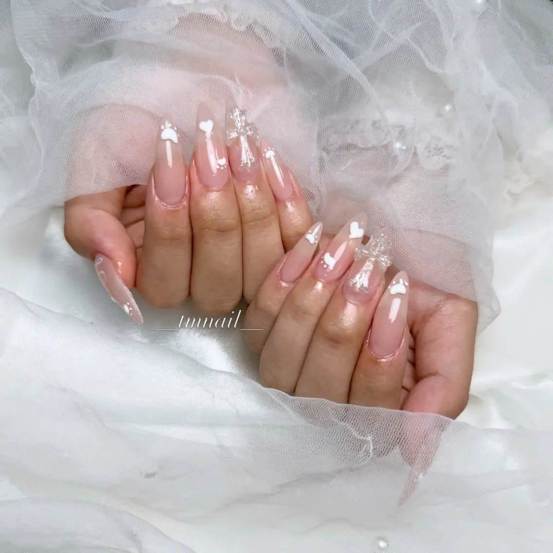 ロング 韓国風ヘア ハンドネイル 💅Tmnail Misoraのネイルデザイン