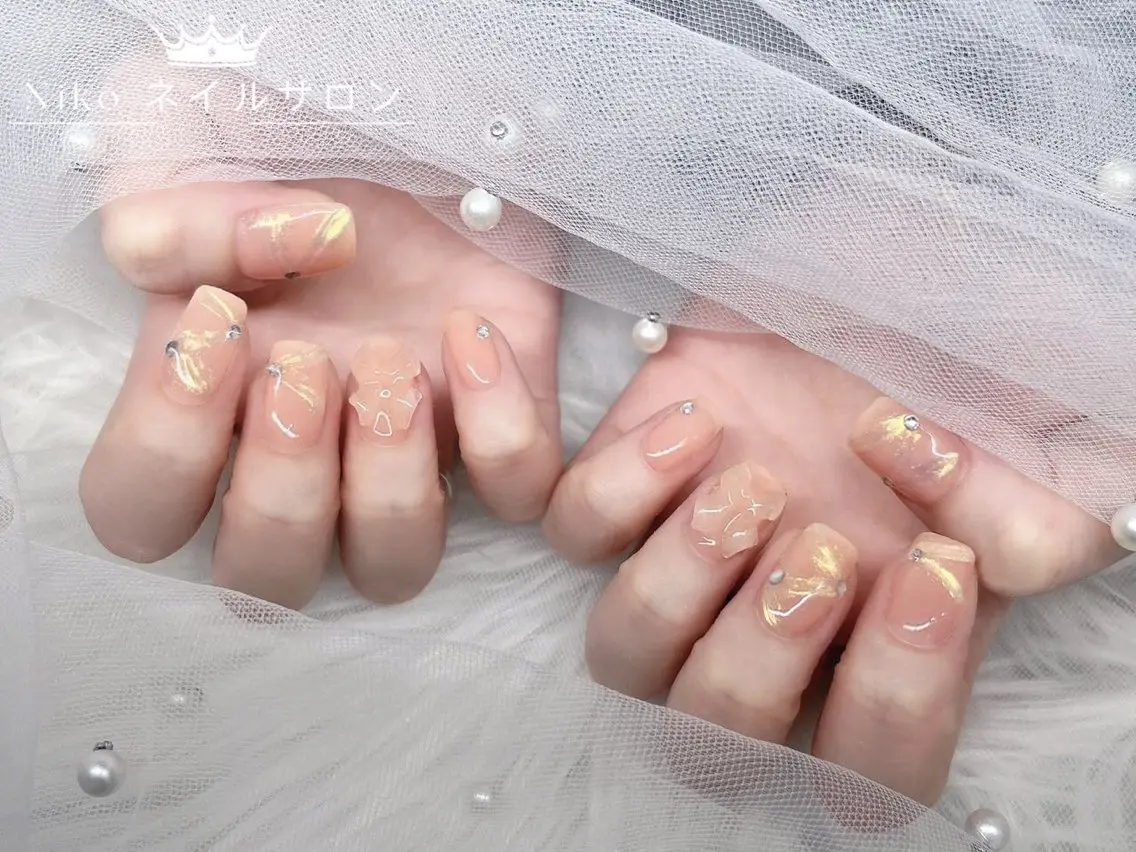 ネイル 長さ出し フットネイル フレンチネイル ジェルネイル 韓国ネイル More Glam 高田馬場店のネイルデザイン