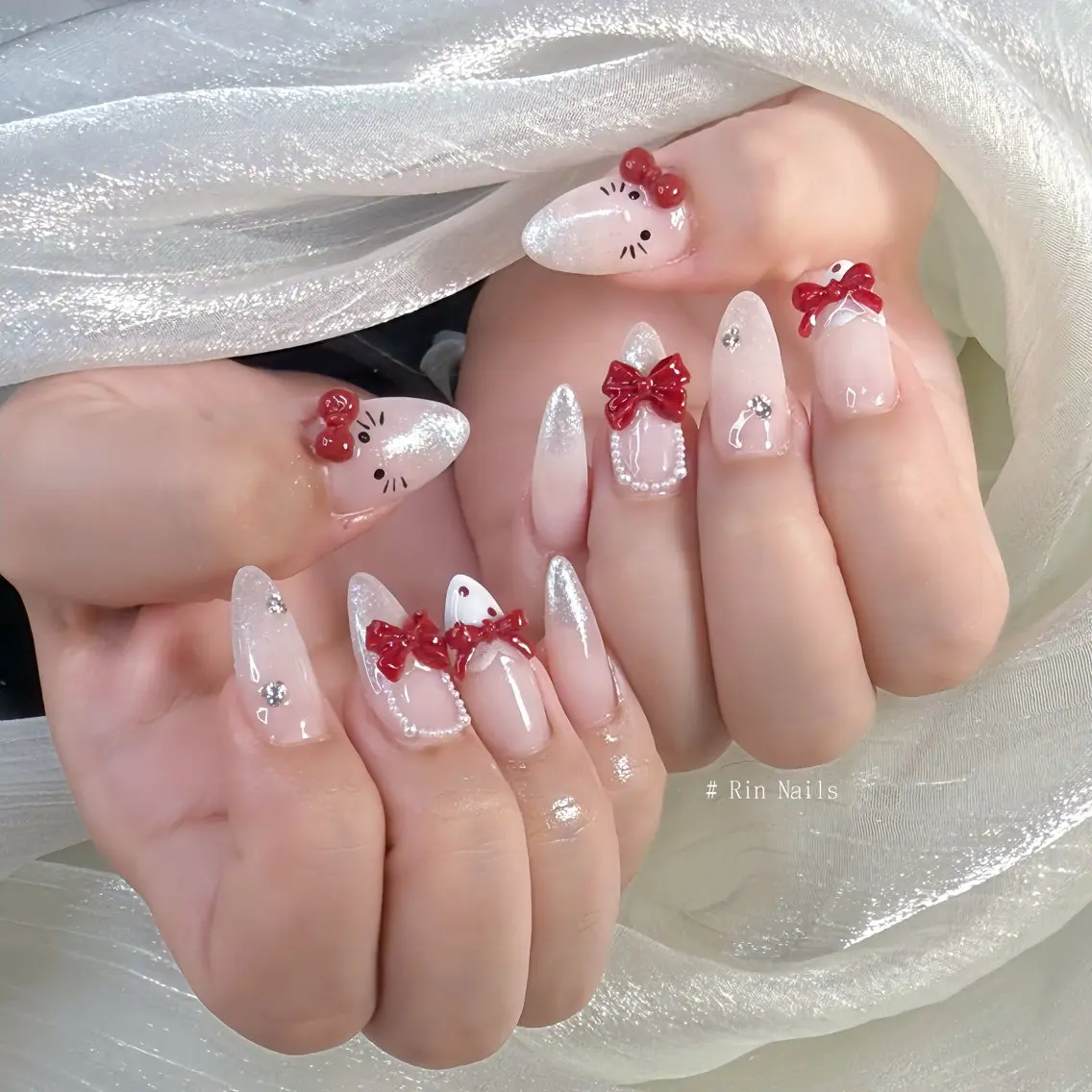 ミディアム ハンドネイル RIN NAILS ᥫ᭡Migusaのネイルデザイン