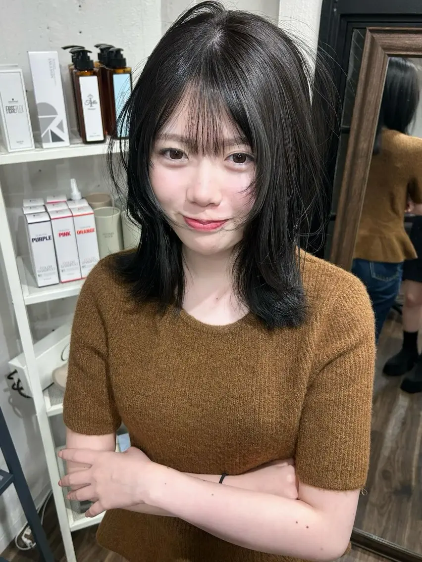 ミディアム カラー LANAdesign bleach 🪐のヘアスタイル