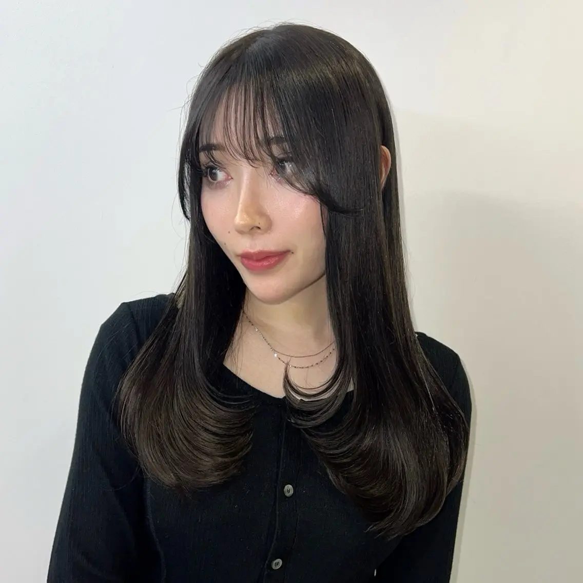ロング パーマ レイヤーカット 縮毛矯正 Uno. 本気で ヘアに悩む方へ✨のヘアスタイル