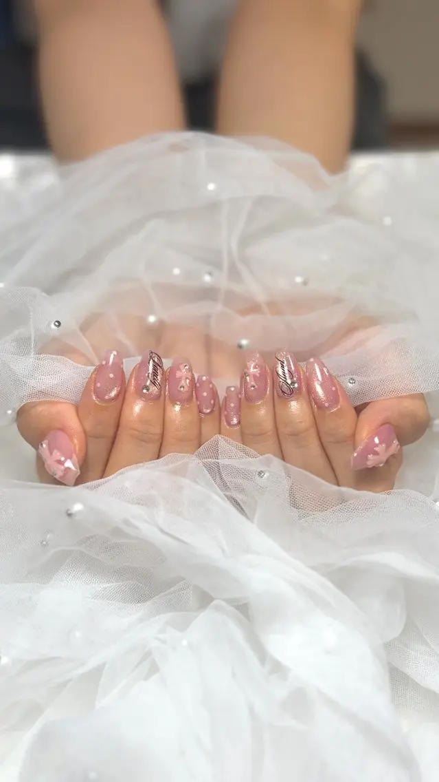 ネイル ハンドネイル hitomi 🎀所沢ネイルサロンのネイルデザイン