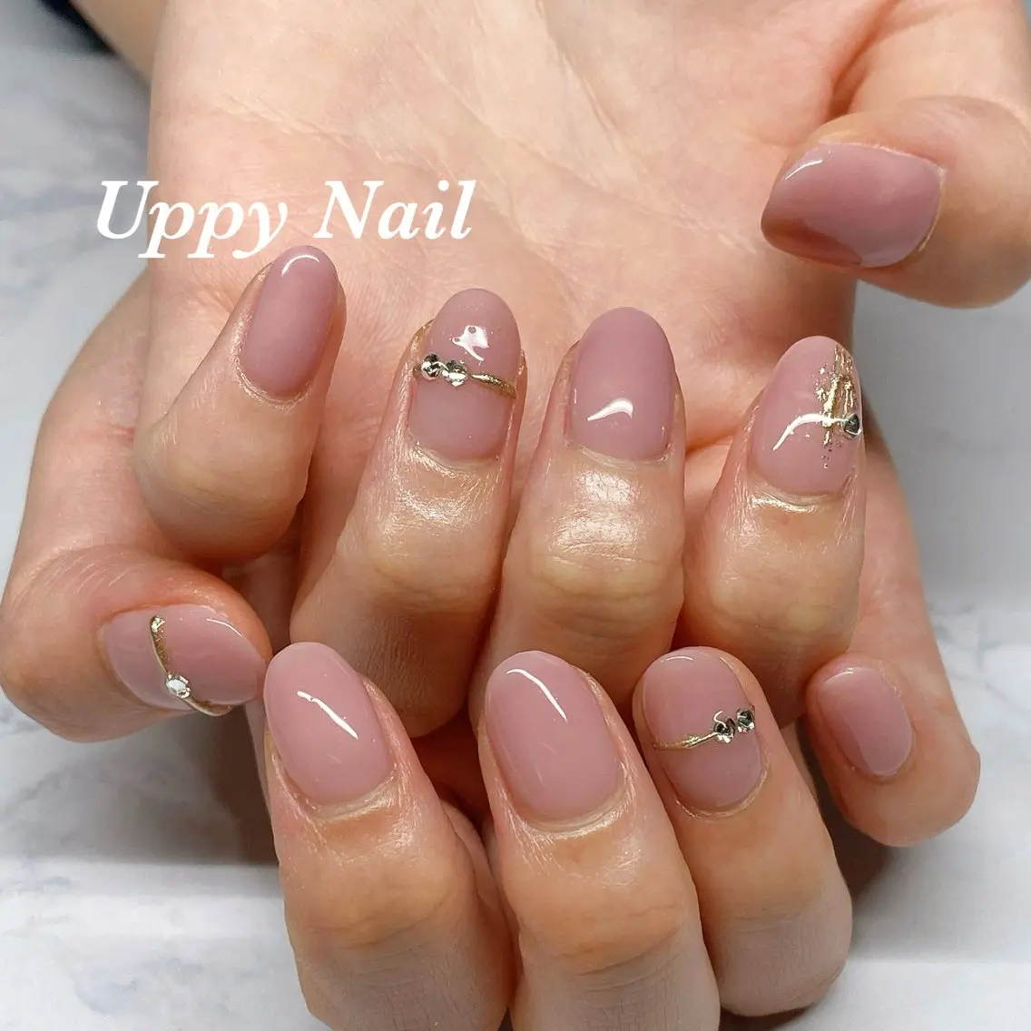 ネイル オフィスネイル ハンドネイル Uppy Nail ukyoのネイルデザイン