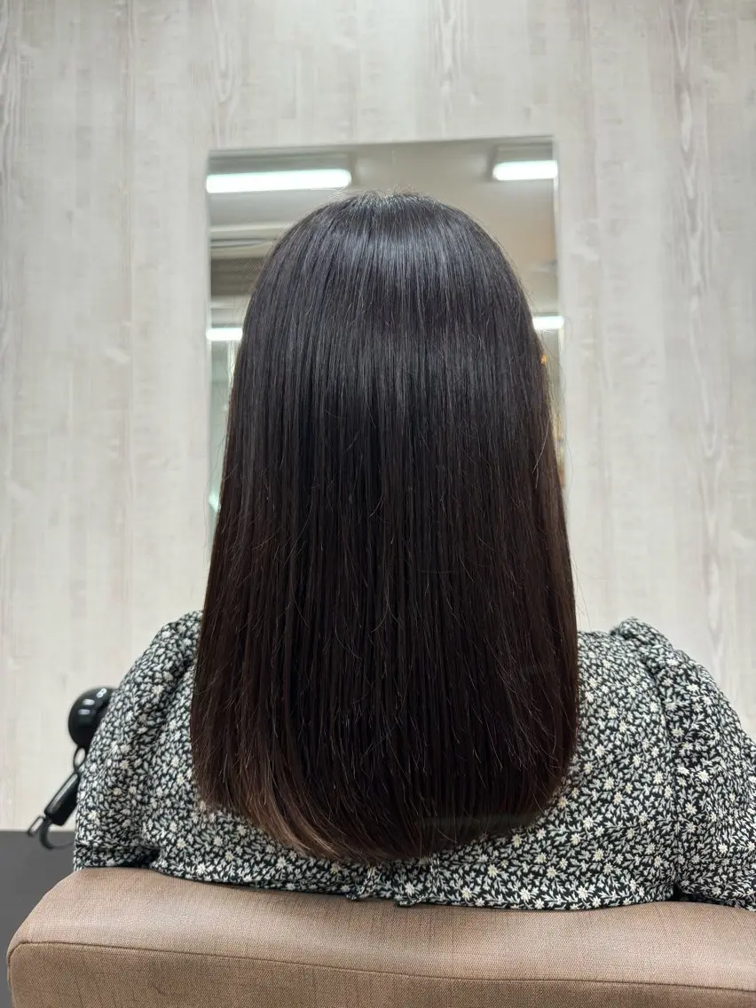 セミロング 縮毛矯正 TELA HAIR 幕張本郷店　千尋のヘアスタイル