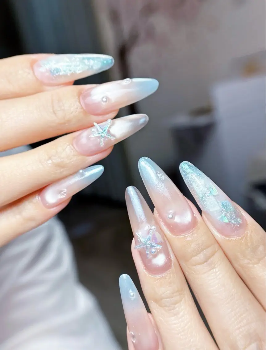 ネイル ハンドネイル ハンドケア Aura Nail ✨Ai✨のネイルデザイン