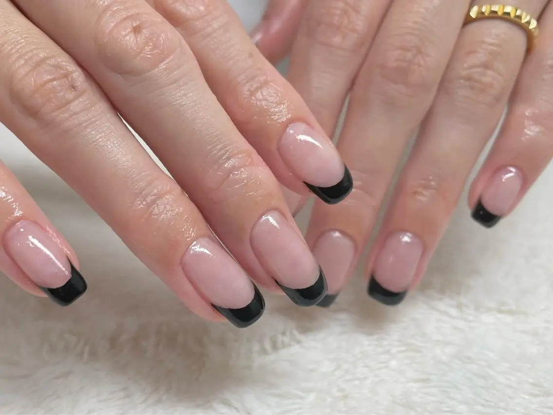 ネイル フレンチネイル riri-nail Rie Endoのネイルデザイン