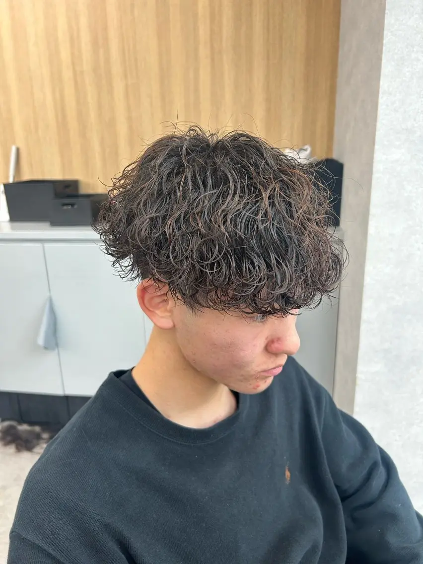 パーマ メンズ カット パーマ トリートメント ヘッドスパ ヘアセット イケメン製造機 🔥上原沙羅🔥のヘアスタイル