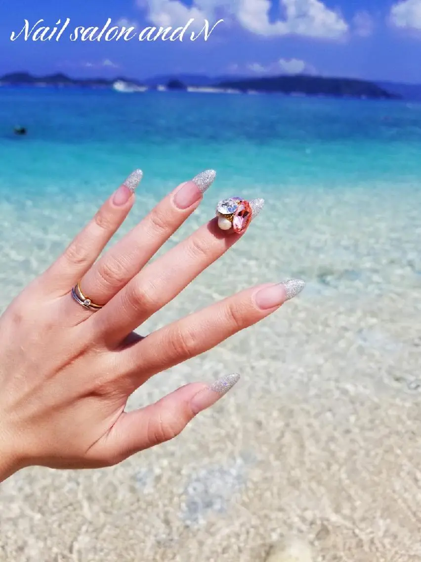 スカルプ+ラメグラデーションの写真