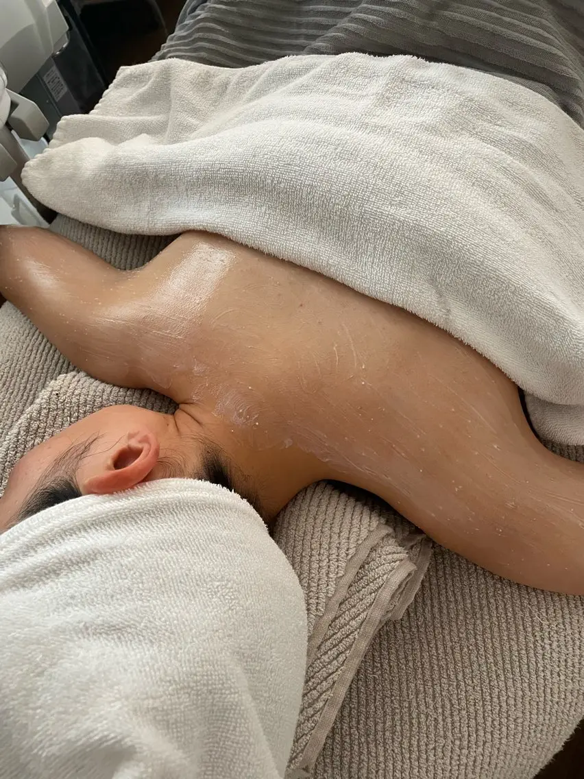 肩甲骨もしっかりケア🥰アドバンスコース＋アロマリラクゼーションの写真