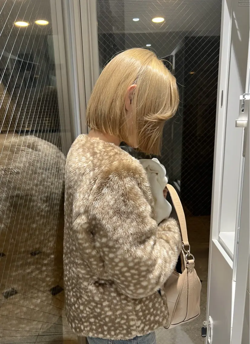 ショート カラー ハイトーンカラー ボブ 小顔ボブ jilblanカホのヘアスタイル