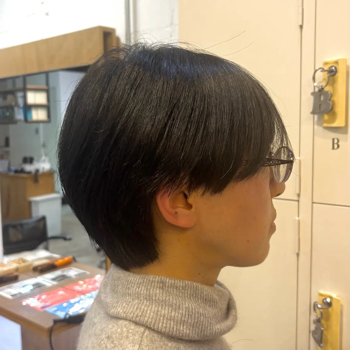 ショート 透明感ダブルカラー ×レイヤー🌝リオのヘアスタイル