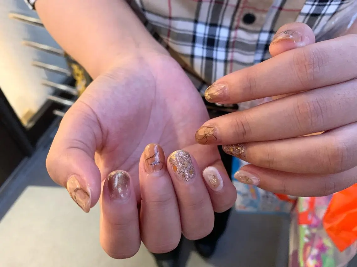 ネイル ニュアンスネイル マキノ ユイのネイルデザイン