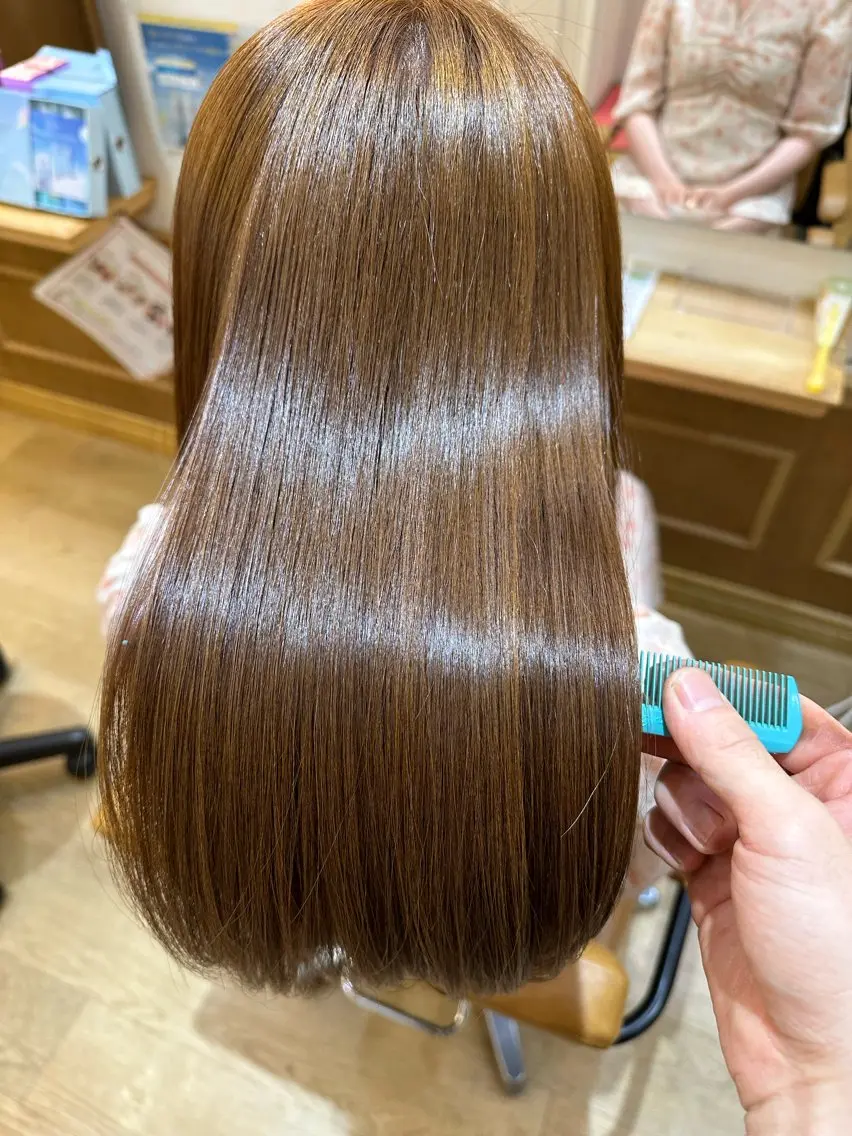 セミロング ヘアカラー トリートメント ✨シルクストレート✨ 美髪髪質改善Yukiのヘアスタイル