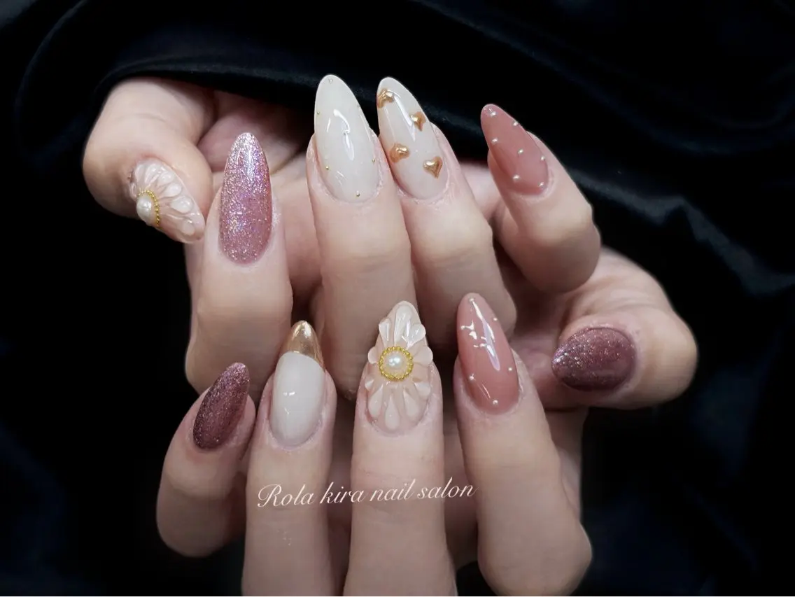 ネイル アートネイル クリアネイル ドット フラワーネイル ゴールド ハンドネイル Rola kira 麗のネイルデザイン