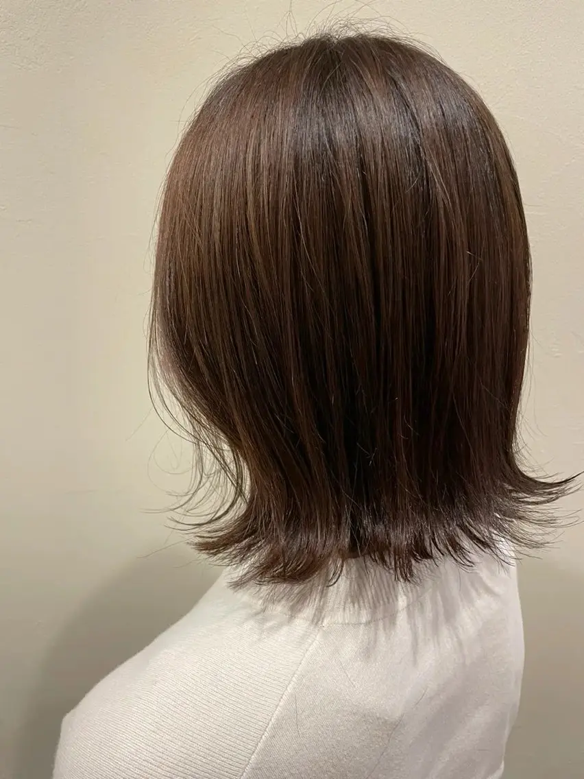 ミディアム 切りっぱなしボブ ボブ 外ハネヘア トリートメント 栞南🌼/艶カラー/ 髪質改善/ナチュラルのヘアスタイル