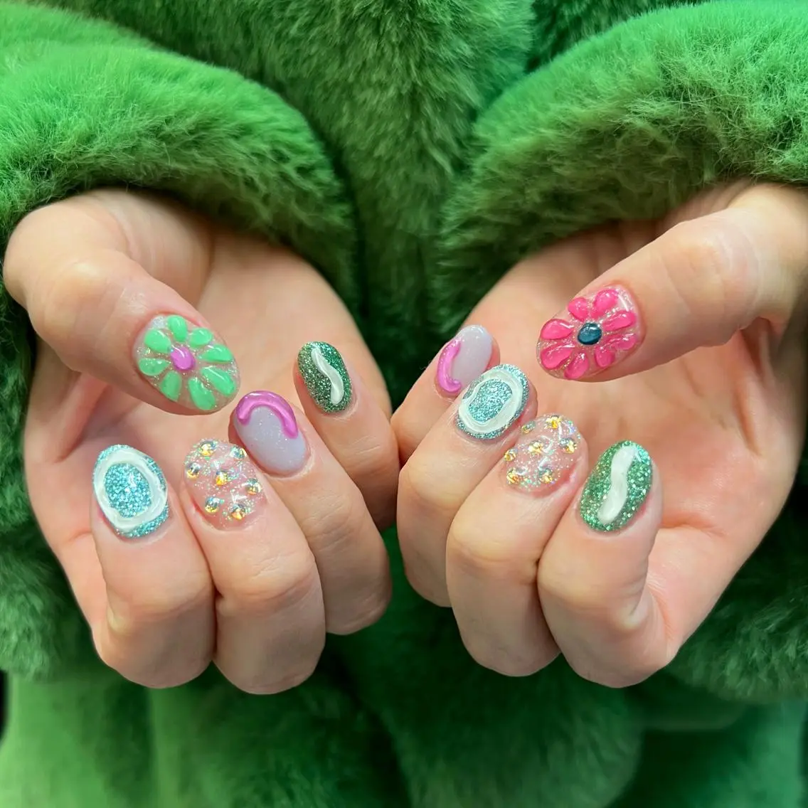 ネイル yeni  nail Maiのネイルデザイン