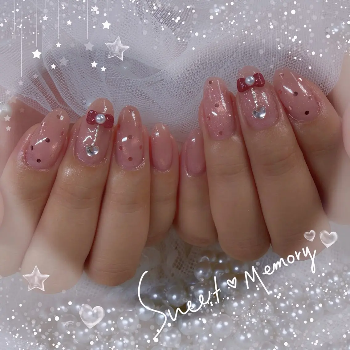 ネイル チークネイル フレンチネイル ガーリー ガラスフレンチ グラデーション ハンドネイル Chill Nailsalonのネイルデザイン