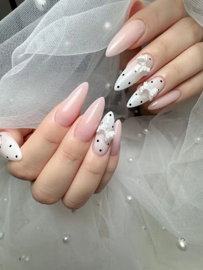 ネイル ENsalon AKIRAのネイルデザイン