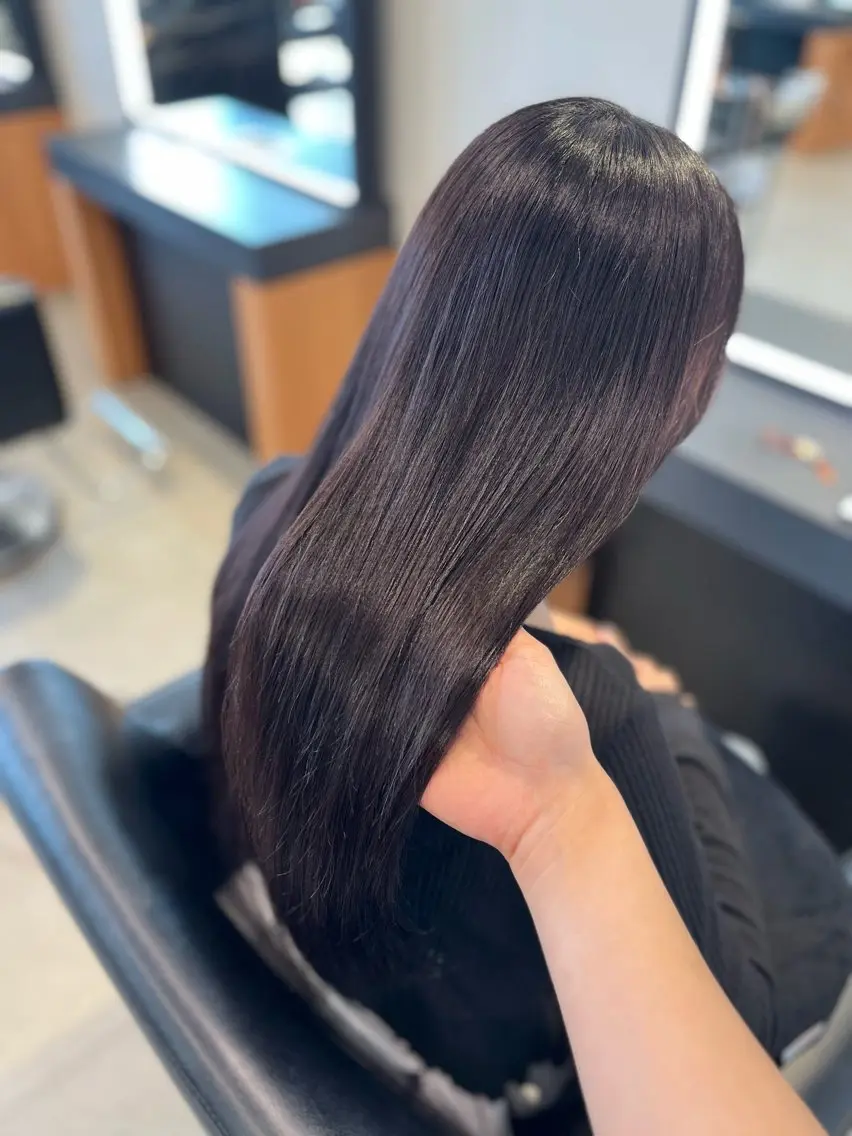 ロング カット ヘアカラー トリートメント 顔周りレイヤー 髪質改善 / AYUのヘアスタイル