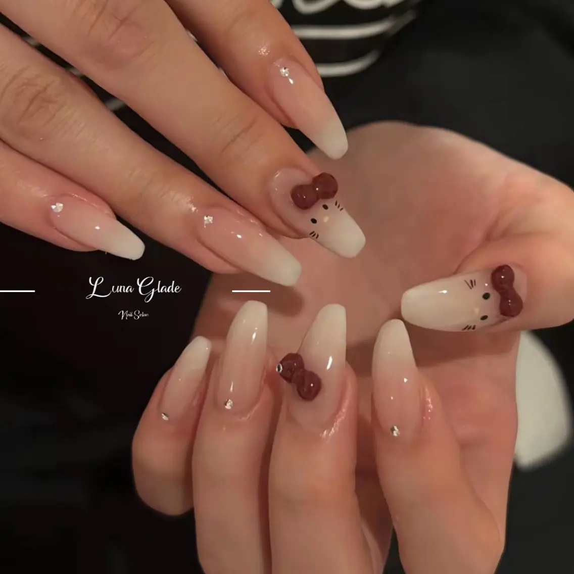 ネイル ハンドネイル Luna Gladeのネイルデザイン