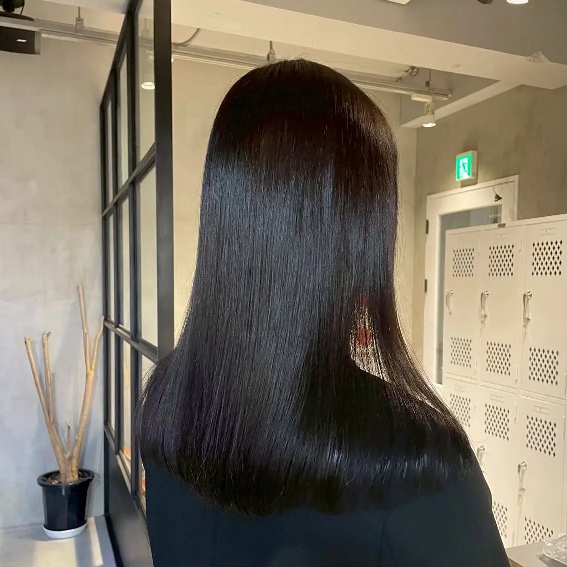 ロング カラー ヘアカラー トリートメント 岸田 和樹のヘアスタイル