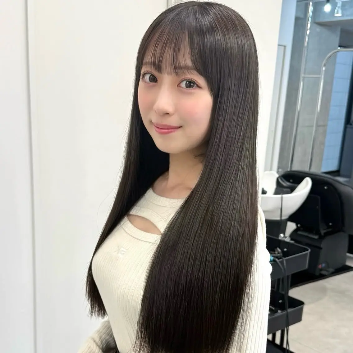 ロング 縮毛矯正 トリートメント ヘアセット ゆうさ 縮毛矯正 似合わせカットのヘアスタイル