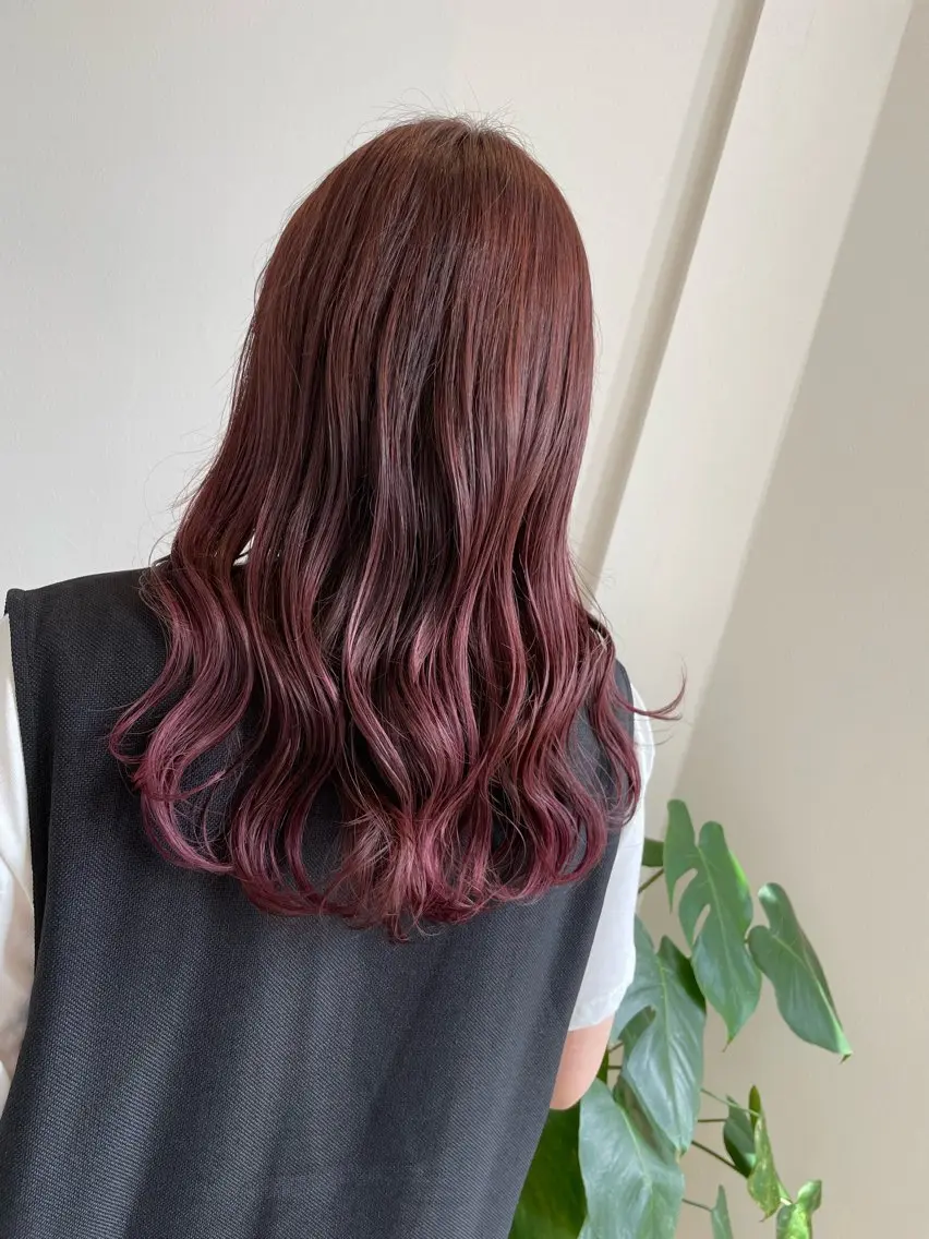 セミロング カラー 宮崎 英絵のヘアスタイル